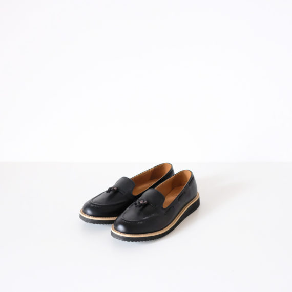 Tassel Black Lace Hitam-1